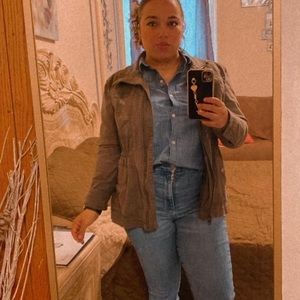 Meet your Posher, Rosanny